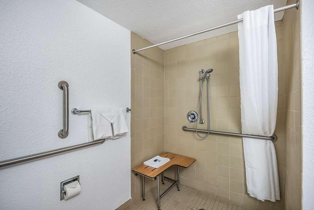 Americas Best Value Inn East Peoria Ruang foto