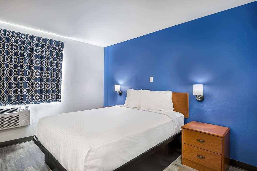 Americas Best Value Inn East Peoria Ruang foto